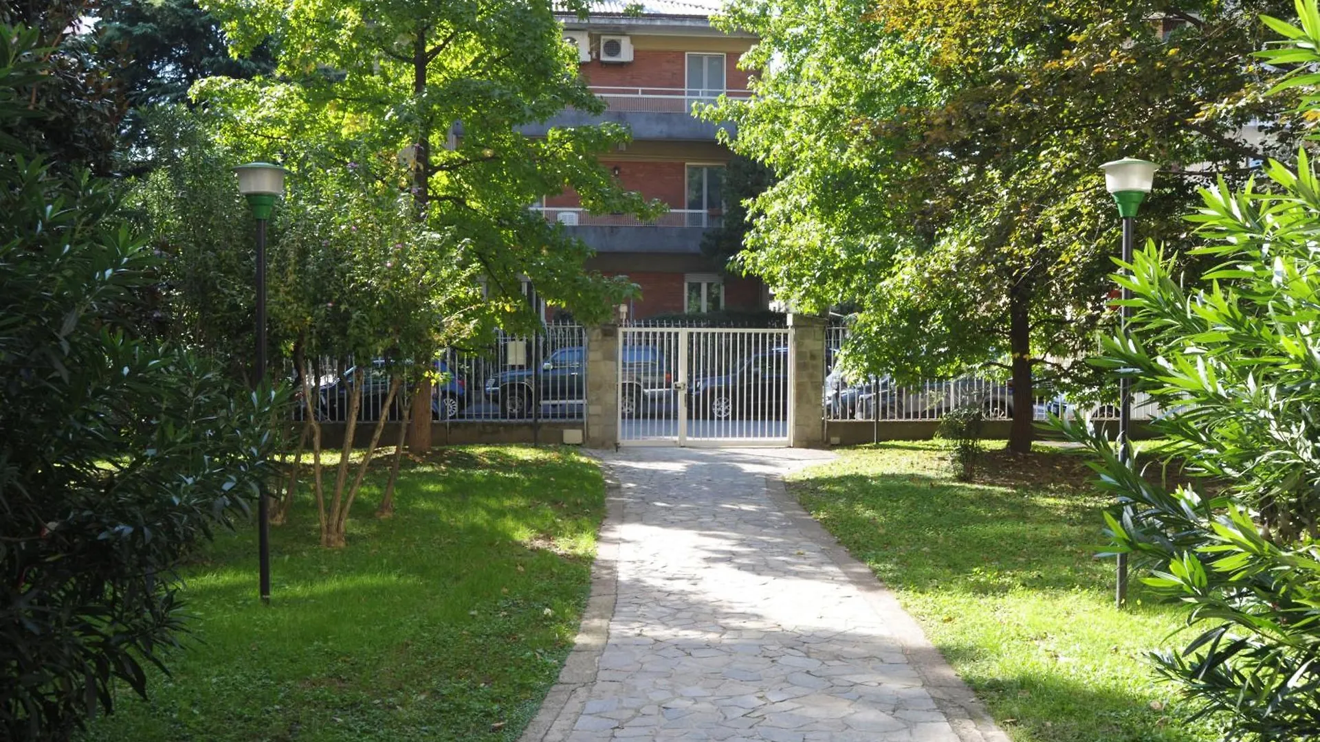 Gambara Apartment Milan